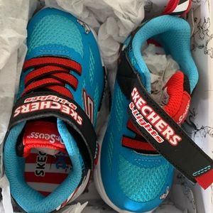 Size 6 sketchers boy new in a box. Dr. Seuss